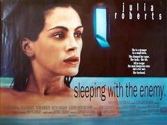 电影与敌共眠在线观看,揭秘战地谍影下的生死较量  第2张